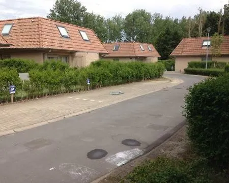 Walhofpark Nr 25 * De Panne